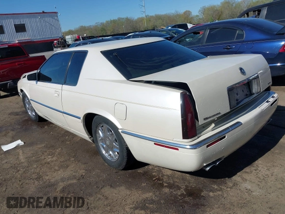 2000 Cadillac Eldorado ESC with VIN 1G6EL12Y0YB702778, listed as a IAAI auction lot 41988107 with 203,526 mi miles. Bid and sale history available at carsss.com. Image 3.