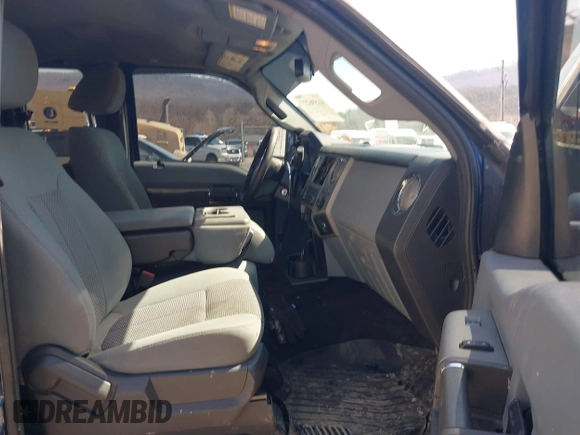 2011 Ford F-250 XL with VIN 1FT7X2BT5BEA97747, listed as a IAAI auction lot 41596227 with 234,797 mi miles and . Bid and sale history available at DreamBid. Image 5.