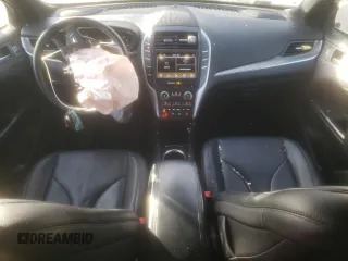 2017 Lincoln MKC Premiere z VIN 5LMCJ1D90HUL28606, wystawiony jako Copart lot #44211405 z przebiegiem 110 804 mil mil oraz Szkoda całkowita • Salvage title. Historia ofert i sprzedaży dostępna na DreamBid. Obrazek 8.