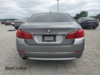 2013 BMW 5 Series 528i xDrive z VIN WBAXH5C52DD107185, wystawiony jako Copart lot #56582315 z przebiegiem 114 550 mil mil oraz Czysty tytuł • Clean title. Historia ofert i sprzedaży dostępna na DreamBid. Obrazek 6.