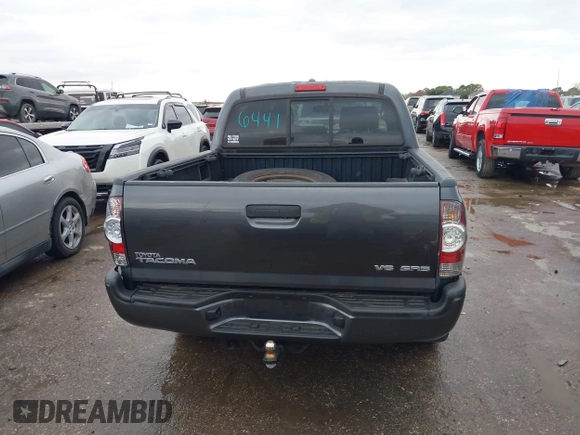 2009 Toyota Tacoma z VIN 3TMLU42N09M034743, wystawiony jako IAAI lot #41467696 z przebiegiem 129 395 mil mil oraz . Historia ofert i sprzedaży dostępna na DreamBid. Obrazek 16.