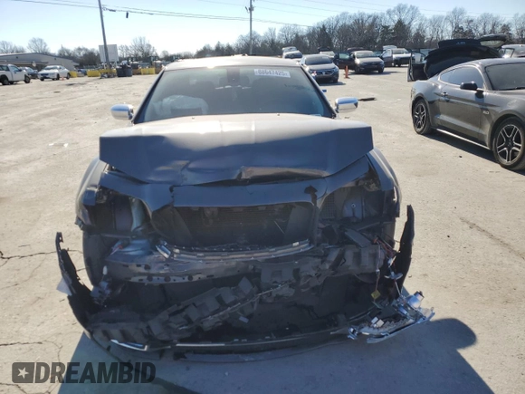 2019 Chrysler 300 Limited with VIN 2C3CCAEG9KH536562, listed as a Copart auction lot 88647425 with 147,488 mi miles and Salvage Title. Bid and sale history available at DreamBid. Image 5.