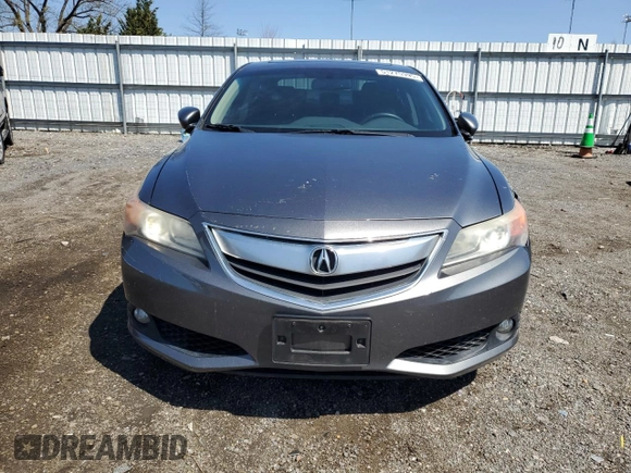 2013 Acura ILX Tech Pkg with VIN 19VDE1F79DE019388, listed as a Copart auction lot 51275395 with 140,474 mi miles and Salvage Title. Bid and sale history available at carsss.com. Image 5.