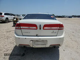 2012 Lincoln MKZ z VIN 3LNHL2GCXCR811391, wystawiony jako Copart lot #56147535 z przebiegiem Nie podano mil oraz Szkoda całkowita • Salvage title. Historia ofert i sprzedaży dostępna na DreamBid. Obrazek 6.