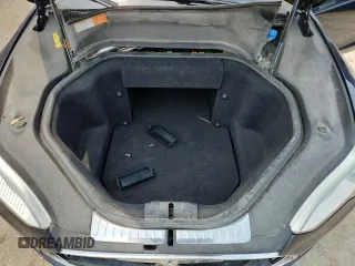 2013 Tesla Model S z VIN 5YJSA1DN6DFP08911, wystawiony jako Copart lot #60751295 z przebiegiem Nie podano mil oraz Czysty tytuł • Clean title. Historia ofert i sprzedaży dostępna na DreamBid. Obrazek 11.