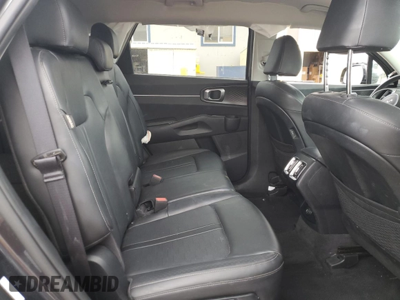 2024 Kia Sorento S with VIN 5XYRL4JC4RG268488, listed as a Copart auction lot 64337535 with 17,352 mi miles and Clean title. Bid and sale history available at DreamBid. Image 11.