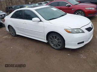 2009 Toyota Camry LE z VIN 4T1BK46KX9U595394, wystawiony jako IAAI lot #41751014 z przebiegiem 179 059 mil mil oraz . Historia ofert i sprzedaży dostępna na DreamBid. Obrazek 1.