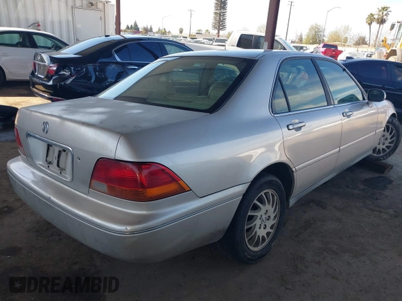 1998 Acura RL с VIN JH4KA9666WC006008, выставлен на аукционе IAAI как лот 41675045 с пробегом 232 087 миль миль и . История ставок и продаж доступна на DreamBid. Изображение 4.
