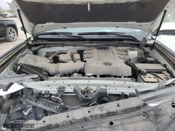 2022 Toyota 4Runner TRD Off Road Premium with VIN JTERU5JR5N6077033, listed as a Copart auction lot 45323235 with 33,746 mi miles and Salvage Title. Bid and sale history available at carsss.com. Image 12.