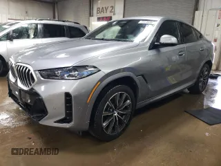2025 BMW X6 xDrive40i with VIN 5UX33EX05S9X17286, listed as a Copart auction lot 52207275 with 24,547 mi miles and Clean Title. Bid and sale history available at carsss.com. Image 1.