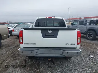 2017 Nissan Frontier SV with VIN 1N6AD0EV4HN772364, listed as a IAAI auction lot 41497663 with 112,992 mi miles and . Bid and sale history available at DreamBid. Image 15.