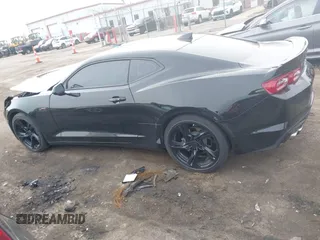 2021 Chevrolet Camaro LT1 с VIN 1G1FF1R72M0142413, выставлен на аукционе IAAI как лот 42026490 с пробегом Не указан миль и . История ставок и продаж доступна на DreamBid. Изображение 14.