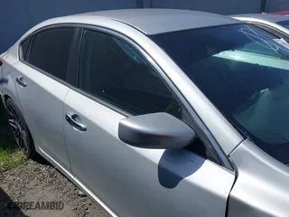 2018 Nissan Altima 2.5 SV with VIN 1N4AL3AP9JC163650, listed as a IAAI auction lot 41801388 with 1 mi miles. Bid and sale history available at carsss.com. Image 13.