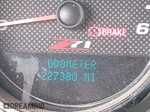 2009 Chevrolet Silverado 1500 LT with VIN 3GCEK23399G271715, listed as a IAAI auction lot 41863258 with 227,380 mi miles and . Bid and sale history available at DreamBid. Image 15.