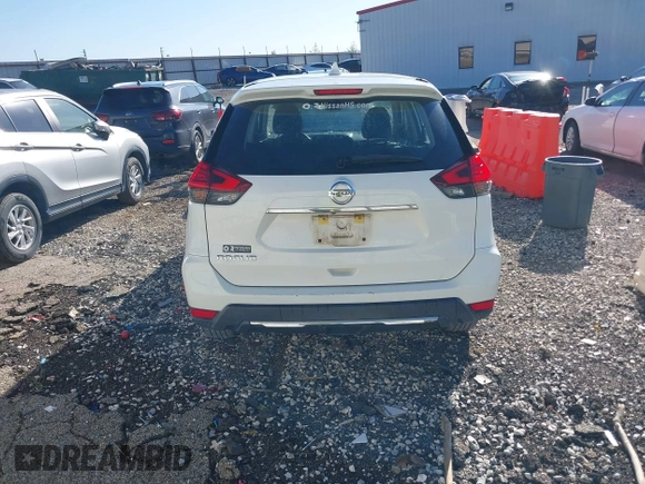 2017 Nissan Rogue SV z VIN KNMAT2MTXHP609952, wystawiony jako IAAI lot #42149361 z przebiegiem 105 911 mil mil oraz . Historia ofert i sprzedaży dostępna na DreamBid. Obrazek 16.