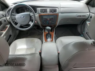2006 Ford Taurus SEL с VIN 1FAFP56U36A119246, выставлен на аукционе Copart как лот 61771485 с пробегом 263 283 миль миль и Списание • Salvage title. История ставок и продаж доступна на DreamBid. Изображение 8.