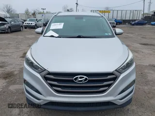 2016 Hyundai Tucson SE z VIN KM8J33A44GU187515, wystawiony jako IAAI lot #42015707 z przebiegiem 89 948 mil mil oraz . Historia ofert i sprzedaży dostępna na DreamBid. Obrazek 12.