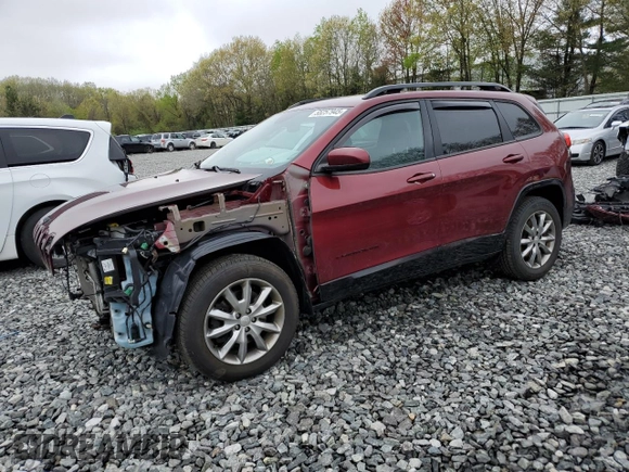 2018 Jeep Cherokee Latitude z VIN 1C4PJMCB6JD610141, wystawiony jako Copart lot #55257945 z przebiegiem 154 215 mil mil oraz Szkoda całkowita • Salvage title. Historia ofert i sprzedaży dostępna na DreamBid. Obrazek 1.