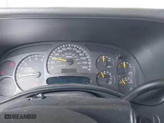 2003 Chevrolet Avalanche with VIN 3GNEK13T33G108258, listed as a IAAI auction lot 42110289 with 135,802 mi miles. Bid and sale history available at carsss.com. Image 7.
