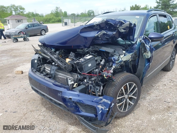 2021 Volkswagen Tiguan SE with VIN 3VV2B7AXXMM084355, listed as a IAAI auction lot 39559023 with 1 mi miles. Bid and sale history available at carsss.com. Image 12.