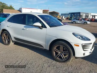 2018 Porsche Macan with VIN WP1AA2A53JLB01068, listed as a IAAI auction lot 42613145 with 113,613 mi miles and . Bid and sale history available at DreamBid. Image 1.