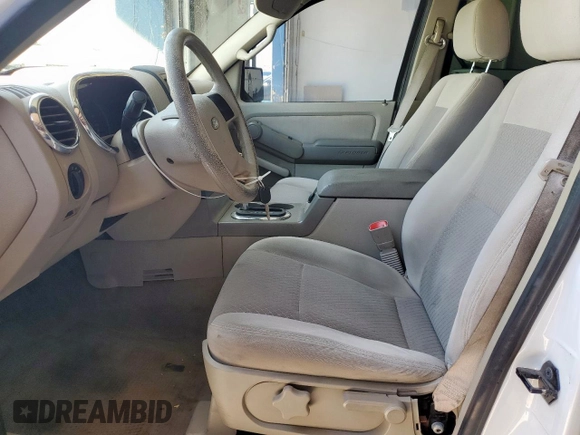 2006 Ford Explorer XLS z VIN 1FMEU62E76UA11130, wystawiony jako Copart lot #60973635 z przebiegiem 165 373 mil mil oraz Szkoda całkowita • Salvage title. Historia ofert i sprzedaży dostępna na DreamBid. Obrazek 7.