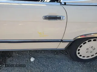 1988 Mercedes-Benz 560 SL with VIN WDBBA48D5JA080281, listed as a Copart auction lot 77695694 with 123,913 mi miles and Salvage Title. Bid and sale history available at carsss.com. Image 12.