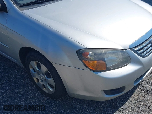 2009 Kia Spectra EX with VIN KNAFE222695665195, listed as a IAAI auction lot 42227515 with 129,637 mi miles and . Bid and sale history available at DreamBid. Image 6.