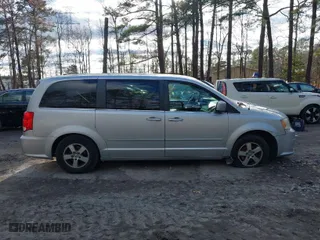 2012 Dodge Grand Caravan Crew with VIN 2C4RDGDG4CR109244, listed as a IAAI auction lot 41741523 with 222,981 mi miles. Bid and sale history available at carsss.com. Image 12.