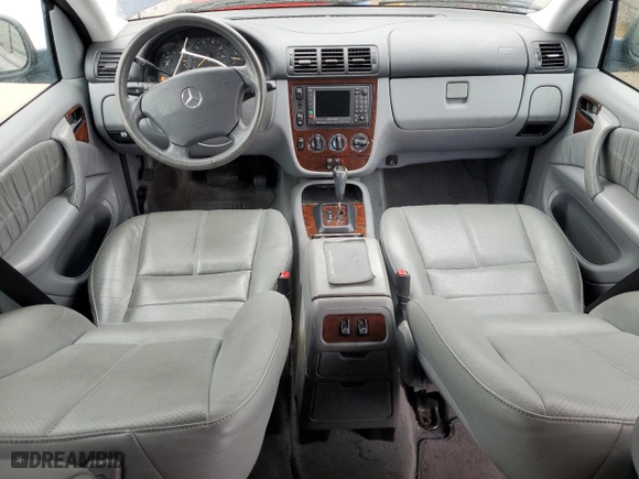 2001 Mercedes-Benz M-Class with VIN 4JGAB54E11A264157, listed as a Copart auction lot 49268055 with 135,834 mi miles and Clean Title. Bid and sale history available at carsss.com. Image 8.