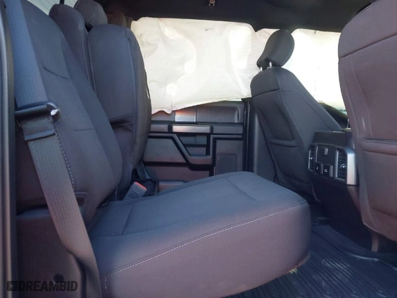 2018 Ford F-150 XL with VIN 1FTEW1EG3JFD43867, listed as a IAAI auction lot 41724463 with 1 mi miles. Bid and sale history available at carsss.com. Image 8.
