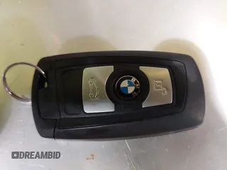 2015 BMW 3 Series 328i xDrive с VIN WBA3B5C57FP652994, выставлен на аукционе IAAI как лот 41917971 с пробегом 171 342 миль миль и . История ставок и продаж доступна на DreamBid. Изображение 11.