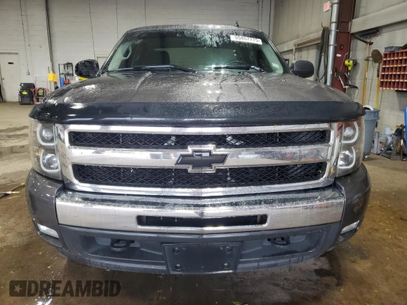 2011 Chevrolet Silverado 1500 LT with VIN 1GCPKSE3XBF135400, listed as a Copart auction lot 55457775 with 149,321 mi miles and Salvage Title. Bid and sale history available at DreamBid. Image 5.