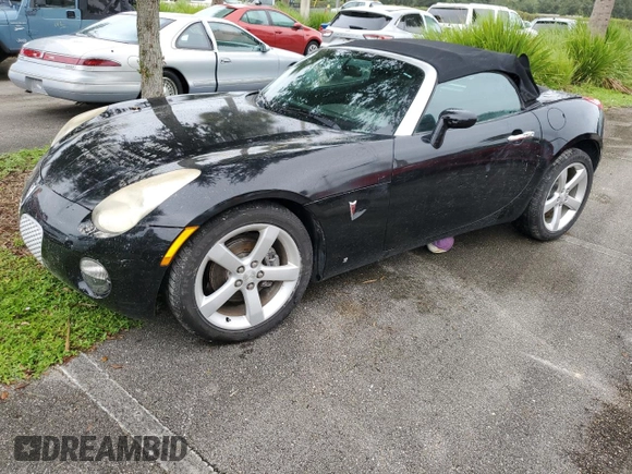 2006 Pontiac Solstice z VIN 1G2MB33B56Y000343, wystawiony jako Copart lot #74567004 z przebiegiem Nie podano mil oraz Szkoda całkowita • Salvage title. Historia ofert i sprzedaży dostępna na DreamBid. Obrazek 1.