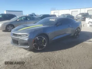2021 Chevrolet Camaro 2SS z VIN 1G1FH1R7XM0123022, wystawiony jako Copart lot #42847455 z przebiegiem 29 361 mil mil oraz Szkoda całkowita • Salvage title. Historia ofert i sprzedaży dostępna na DreamBid. Obrazek 1.