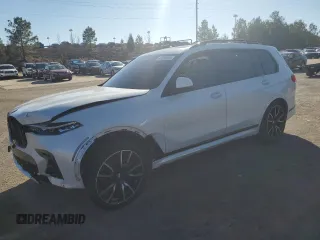 2019 BMW X7 xDrive50i z VIN 5UXCX4C59KLB39473, wystawiony jako Copart lot #44105865 z przebiegiem Nie podano mil oraz Szkoda całkowita • Salvage title. Historia ofert i sprzedaży dostępna na DreamBid. Obrazek 1.