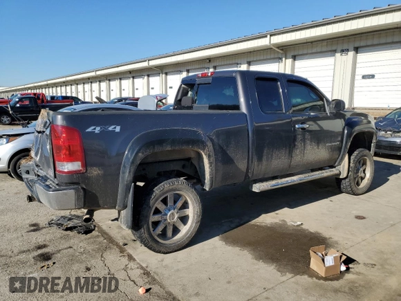 2010 GMC Sierra 1500 SLE z VIN 1GTSKVE38AZ178237, wystawiony jako Copart lot #45351635 z przebiegiem 148 907 mil mil oraz Szkoda całkowita • Salvage title. Historia ofert i sprzedaży dostępna na DreamBid. Obrazek 3.