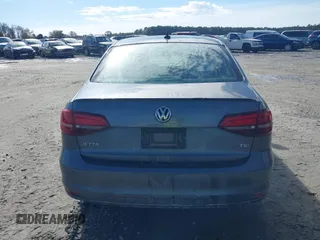 2016 Volkswagen Jetta Sport z VIN 3VWD17AJXGM302382, wystawiony jako IAAI lot #41441854 z przebiegiem 131 569 mil mil oraz . Historia ofert i sprzedaży dostępna na DreamBid. Obrazek 16.