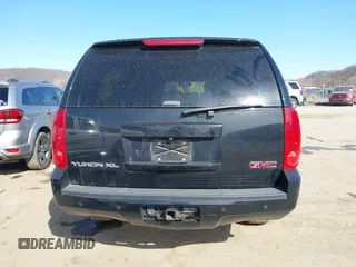 2014 GMC Yukon XL SLT with VIN 1GKS2KE79ER238831, listed as a IAAI auction lot 41767472 with 284,596 mi miles. Bid and sale history available at carsss.com. Image 16.