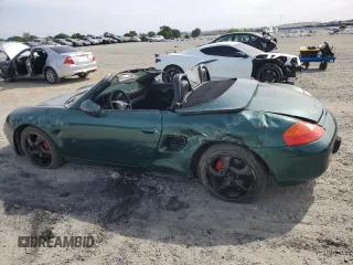 2001 Porsche Boxster z VIN WP0CA29861U621171, wystawiony jako Copart lot #53575995 z przebiegiem Nie podano mil oraz Czysty tytuł • Clean title. Historia ofert i sprzedaży dostępna na DreamBid. Obrazek 2.
