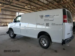 2018 Chevrolet Express Cargo Van with VIN 1GCWGAFP8J1266815, listed as a Copart auction lot 86369234 with 236,594 mi miles and Salvage Title. Bid and sale history available at carsss.com. Image 2.