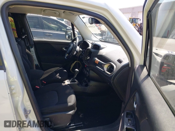 2017 Jeep Renegade Latitude with VIN ZACCJBBB8HPG52343, listed as a IAAI auction lot 42358909 with 101,348 mi miles and . Bid and sale history available at DreamBid. Image 5.