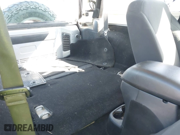 2018 Jeep Wrangler Sport S with VIN 1C4GJWAG9JL931235, listed as a IAAI auction lot 42417596 with 93,635 mi miles and . Bid and sale history available at DreamBid. Image 8.