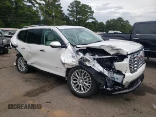 2024 GMC Acadia FWD Denali z VIN 1GKENLKS3RJ164796, wystawiony jako Copart lot #69429724 z przebiegiem 4977 mil mil oraz Szkoda całkowita • Salvage title. Historia ofert i sprzedaży dostępna na DreamBid. Obrazek 4.