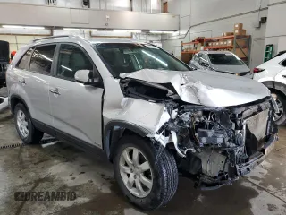 2011 Kia Sorento LX with VIN 5XYKTCA18BG080900, listed as a Copart auction lot 42045055 with 92,568 mi miles and Clean Title. Bid and sale history available at carsss.com. Image 4.