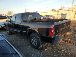 2003 Chevrolet Silverado 1500 LS with VIN 2GCEC19X631340698, listed as a Copart auction lot 82130264 with 223,986 mi miles and Clean Title. Bid and sale history available at carsss.com. Image 2.