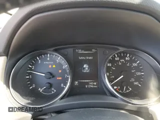 2017 Nissan Rogue SL z VIN 5N1AT2MT9HC848475, wystawiony jako Copart lot #57272765 z przebiegiem 81 296 mil mil oraz Szkoda całkowita • Salvage title. Historia ofert i sprzedaży dostępna na DreamBid. Obrazek 9.