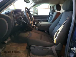 2010 GMC Sierra 1500 SLE z VIN 3GTRKVE39AG126906, wystawiony jako Copart lot #53603945 z przebiegiem 149 979 mil mil oraz Szkoda całkowita • Salvage title. Historia ofert i sprzedaży dostępna na DreamBid. Obrazek 7.