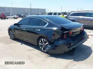 2016 Nissan Altima SR with VIN 1N4AL3AP9GC280265, listed as a IAAI auction lot 41982085 with 162,250 mi miles and . Bid and sale history available at carsss.com. Image 3.