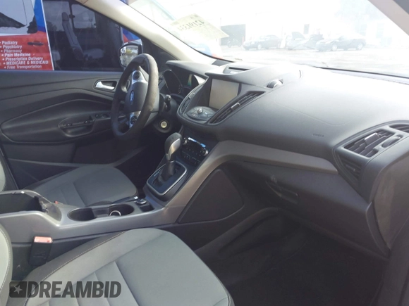 2014 Ford Escape SE with VIN 1FMCU0GX2EUA02753, listed as a IAAI auction lot 42191334 with 205,289 mi miles. Bid and sale history available at carsss.com. Image 5.